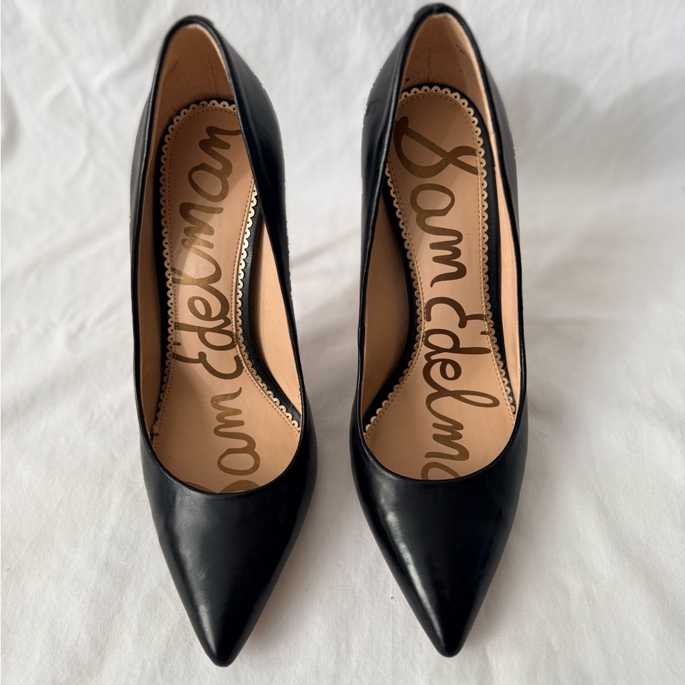 Sam Edelman Black Pointed Leather Pumps — Sleek Stiletto